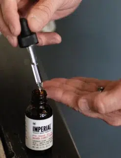 Imperial Barber Pre-shave Oil and Beard Conditioner - Photo