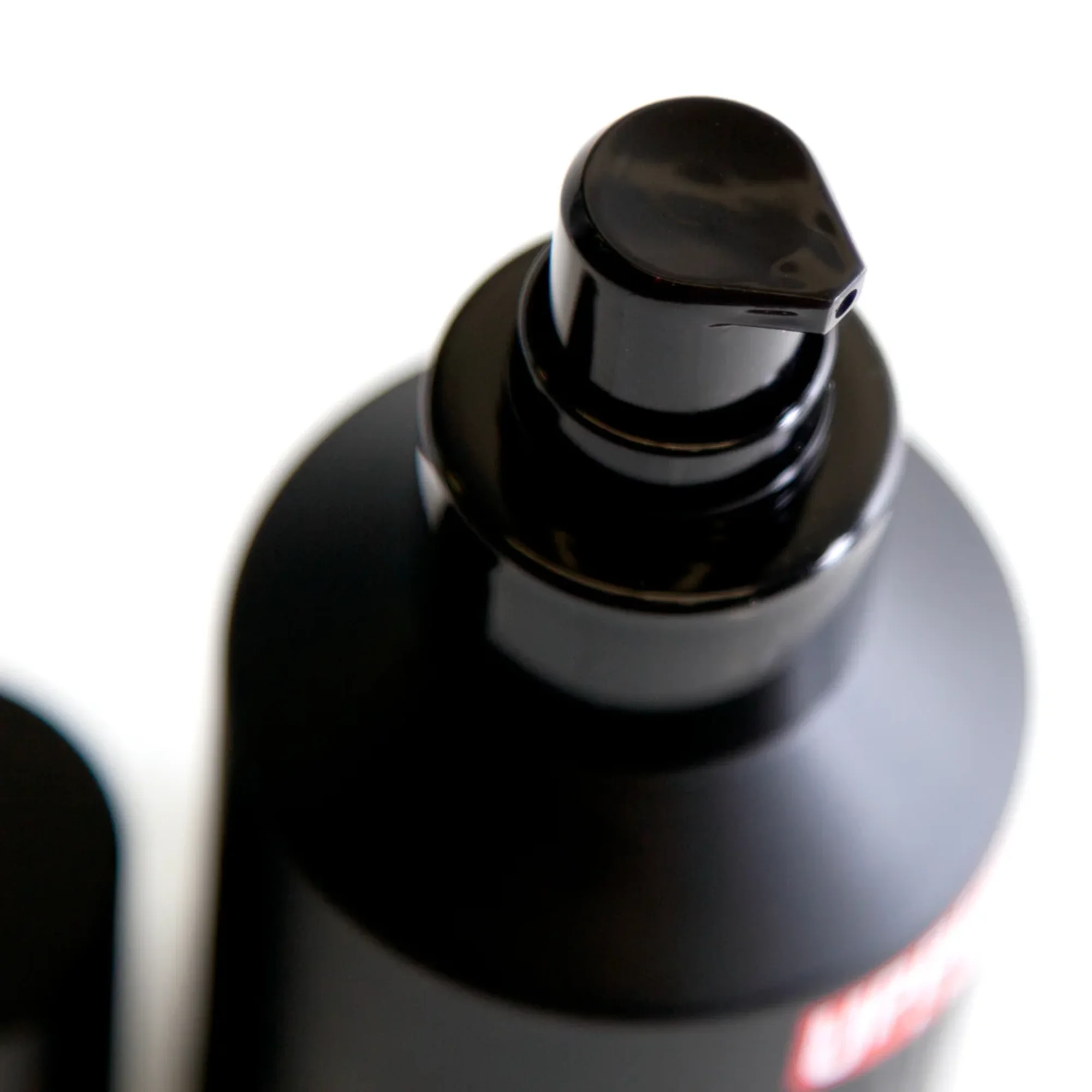 Uppercut Deluxe Beard Balm 100ml - Beard Care Product - Photo Top Of Bottle