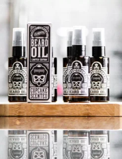 suavecito-x-johnny-cupcakes-beard-oil-5